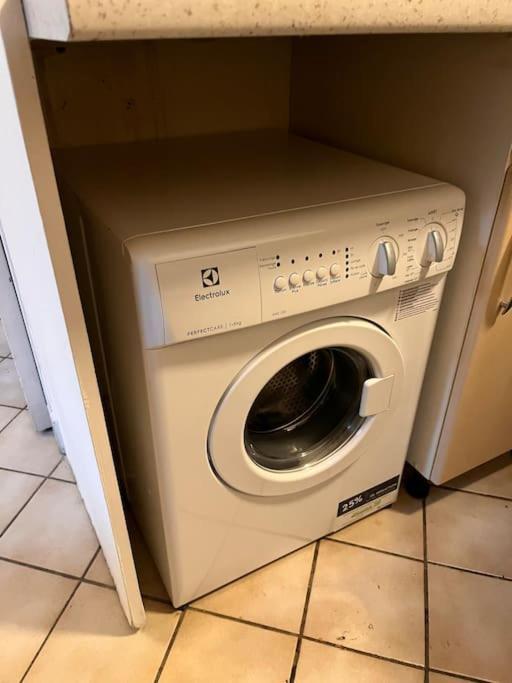 Ferienwohnung Petit Nid Cosy - Proche Des Ecoles Et Entreprises Orsay Exterior foto